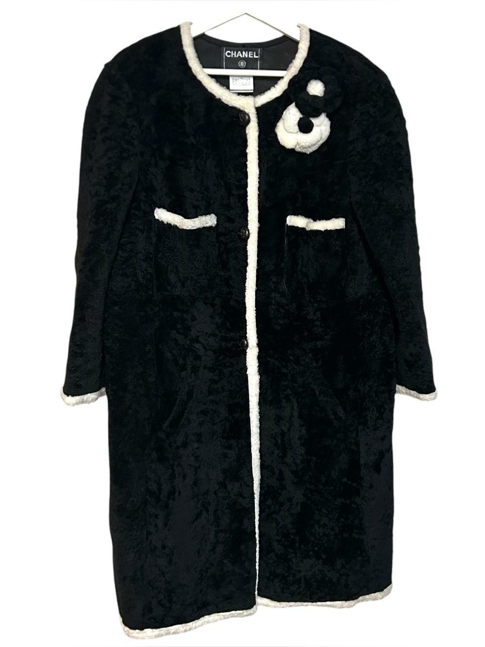 Chanel 48 shearling button coat camellia fur brooches RARE VINTAGE A03